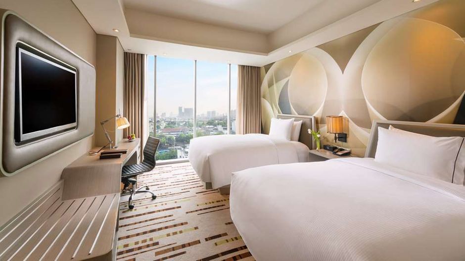 DoubleTree by Hilton Jakarta Diponegoro Room