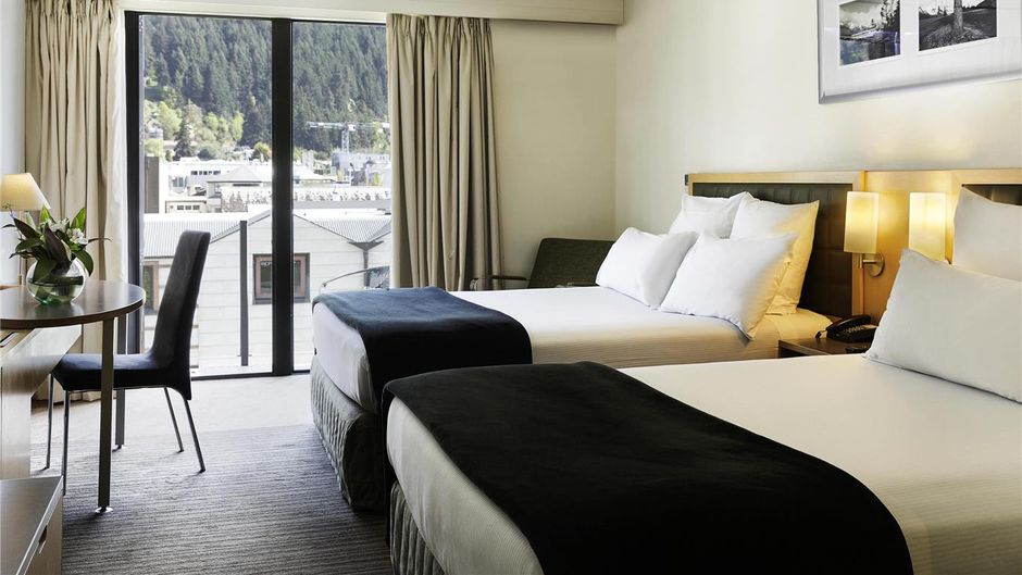 Novotel Queenstown Lakeside Room