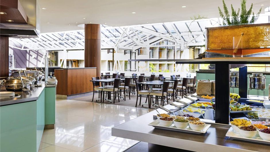 Novotel Queenstown Lakeside Restaurant