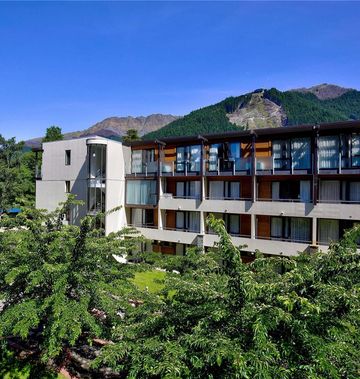 Novotel Queenstown Lakeside