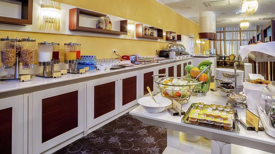 Hilton Garden Inn Krasnodar Restaurant