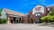 Hampton Inn & Suites Lansing
