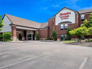 Hampton Inn & Suites Lansing