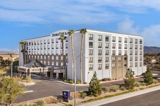 DoubleTree by Hilton Las Vegas Airport