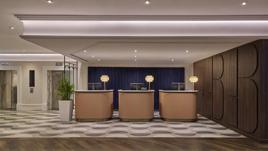 Hilton Leeds City Lobby