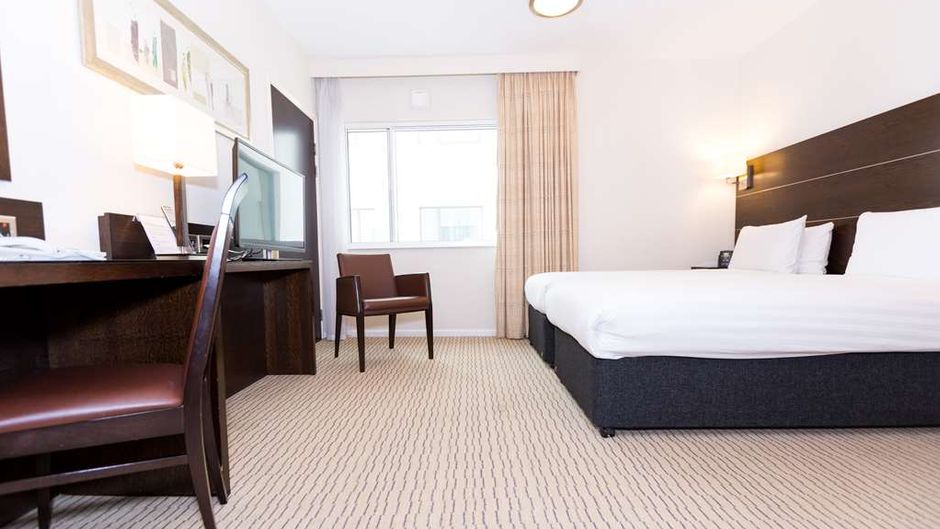 DoubleTree by Hilton London Heathrow Room