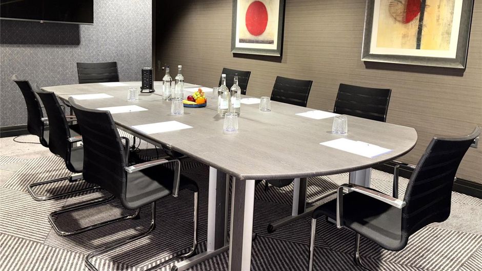 DoubleTree by Hilton London - West End Meeting