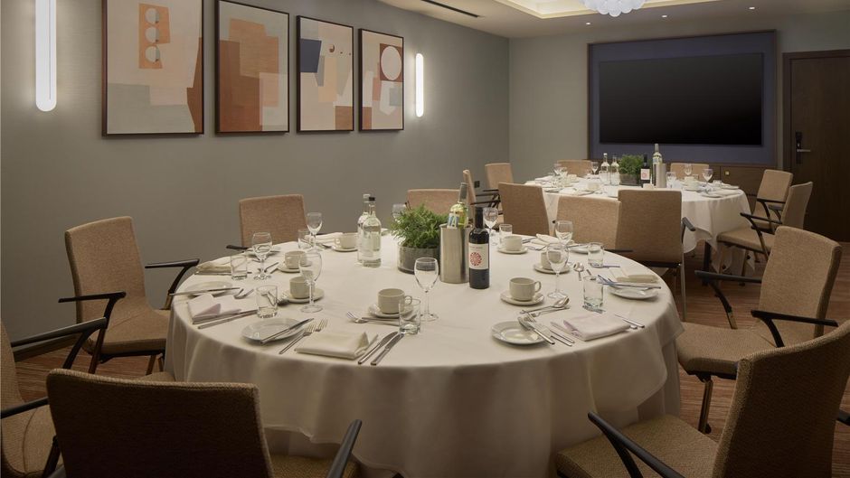 DoubleTree by Hilton London - West End Meeting