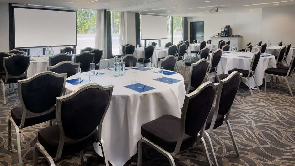 Hilton London Syon Park Meeting