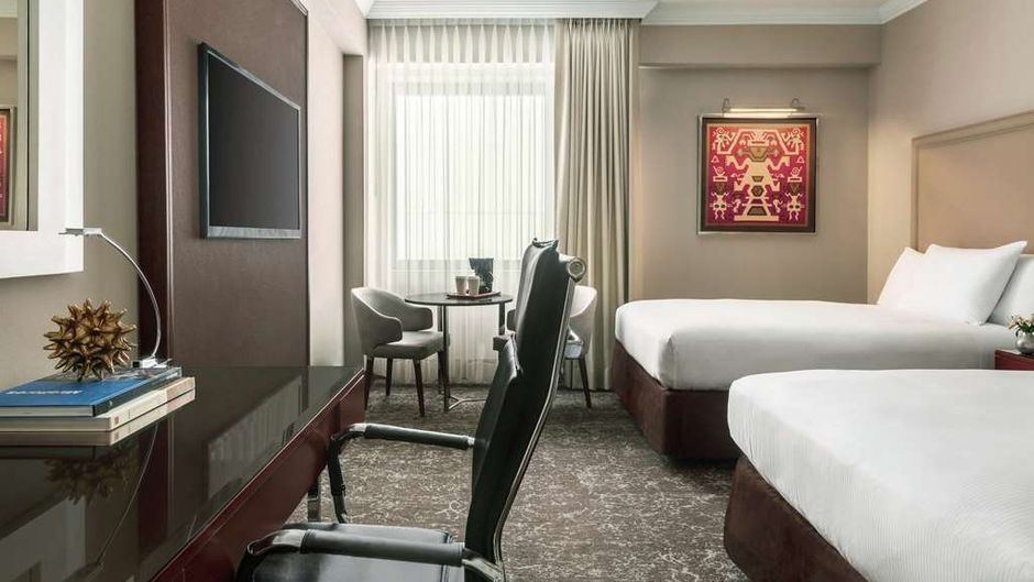 El Pardo Doubletree By Hilton Room