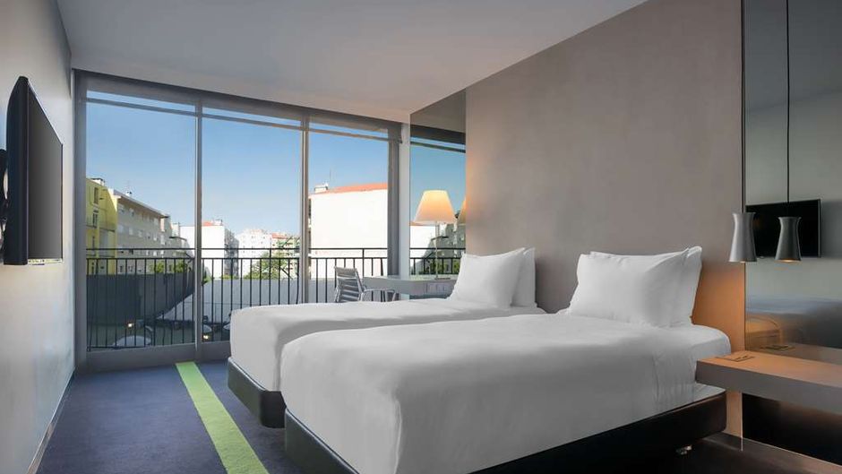 DoubleTree by Hilton Lisbon Fontana Park Other