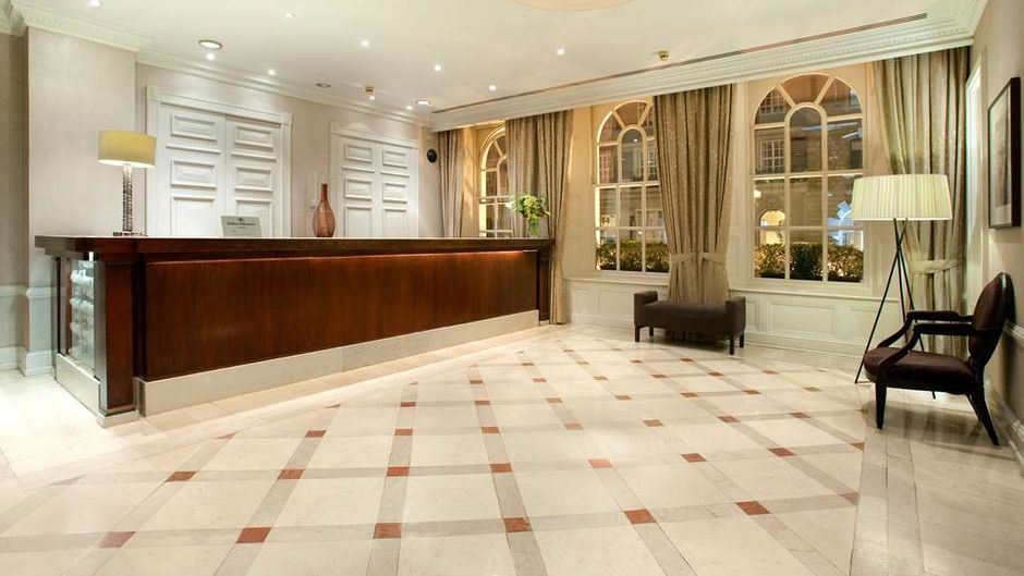 Hilton London Euston Lobby