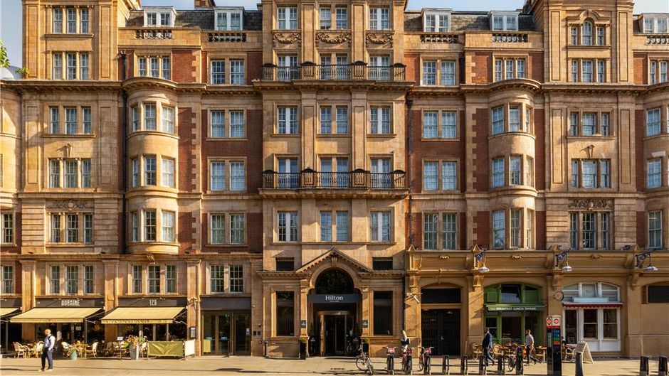 Hilton London Hyde Park Exterior