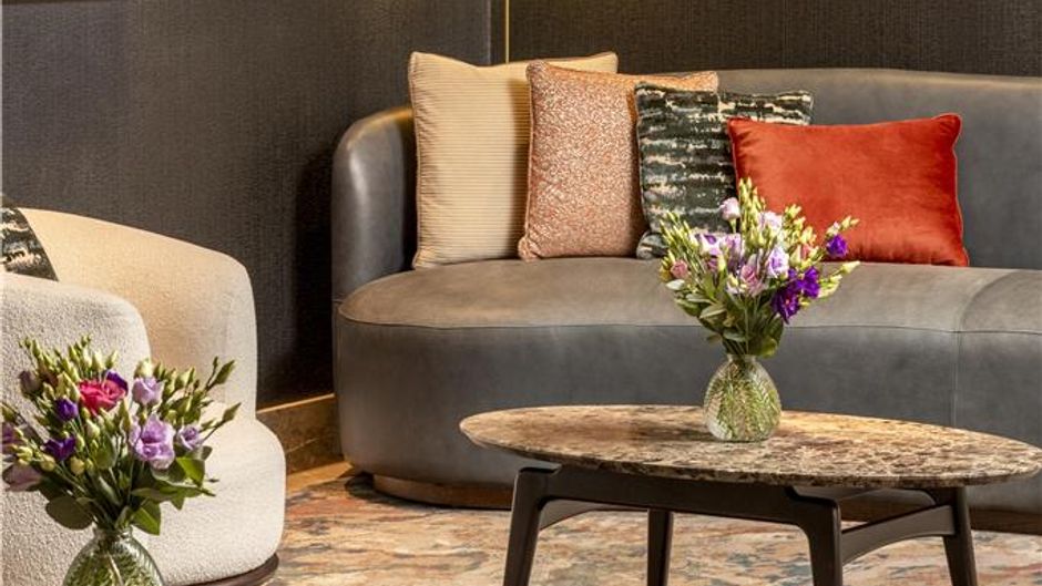 Hilton London Metropole Lobby