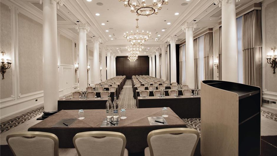 The Waldorf Hilton, London Meeting