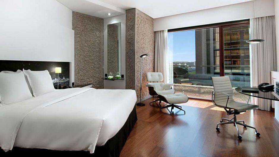 Hilton Madrid Airport Room