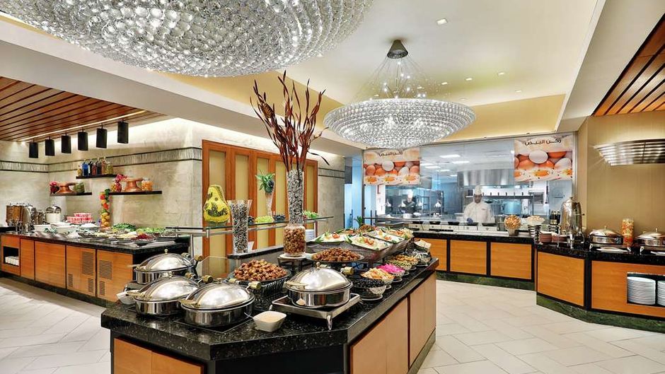 Hilton Suites Makkah Restaurant