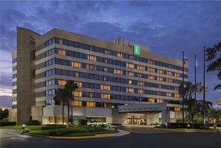 Embassy Suites Intl Drive ICON Park