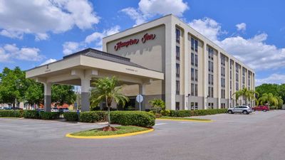 Hampton Inn closest to Universal Orlando