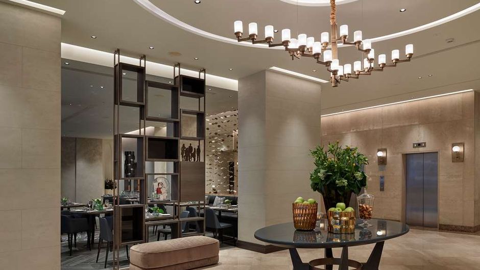 Hilton Milan Lobby