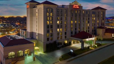 Hampton Inn & Suites Country Club Plaza
