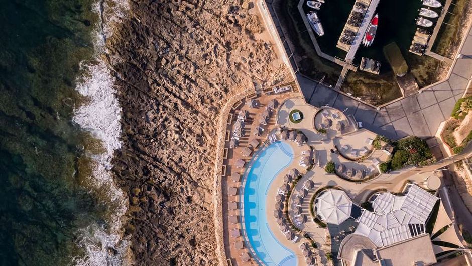 Hilton Malta Exterior
