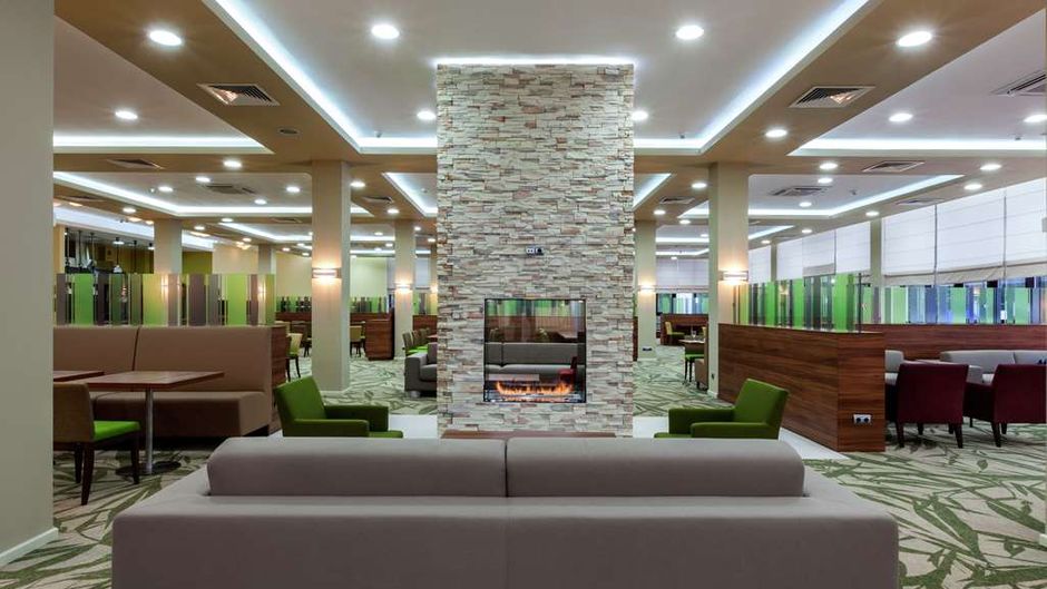 Hilton Garden Inn Moscow New Riga Lobby