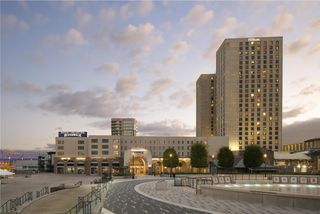 Hilton New Orleans Riverside