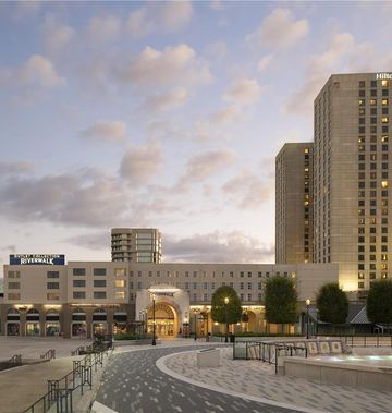 Hilton New Orleans Riverside