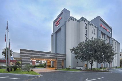 Hampton Inn Monterrey Galerias-Obispado