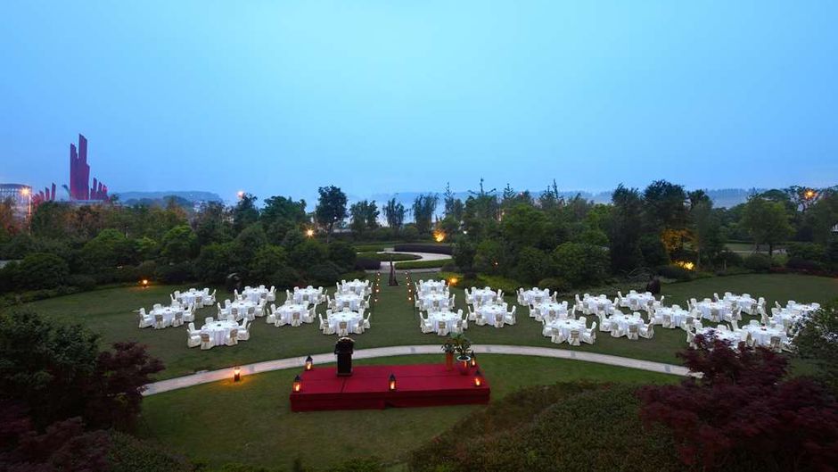 Hilton Nanjing Riverside Restaurant