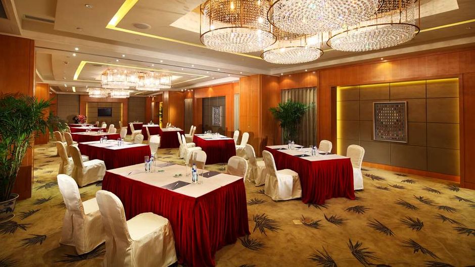Hilton Nanjing Riverside Meeting