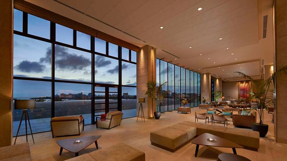 Hilton Okinawa Chatan Resort Lobby