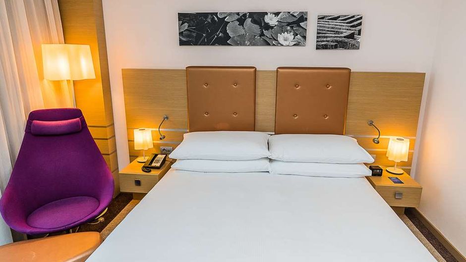 DoubleTree by Hilton Hotel Oradea Room