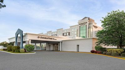 Doubletree by Hilton Norfolk Airport