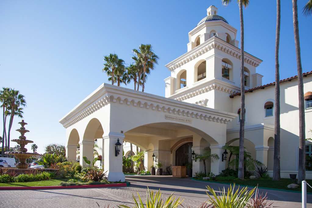 Zachari Dunes Mandalay Beach, Curio Coll- Oxnard, CA Hotels