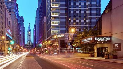 DoubleTree by Hilton Hotel Center City