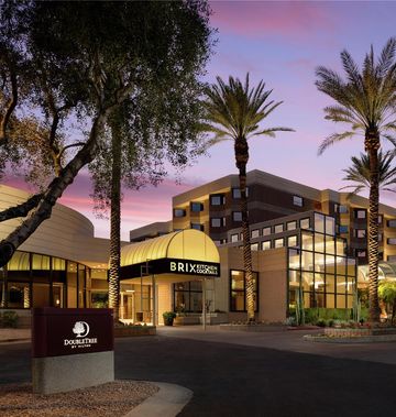 Doubletree Suites by Hilton Phoenix