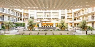 Hilton Phoenix Resort at the Peak