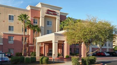 Hampton Inn & Suites Phoenix-Surprise