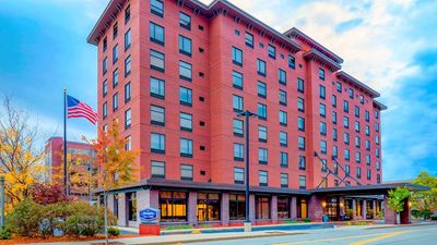 Hampton Inn & Suites Pittsburgh-Downtown