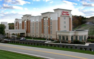 Hampton Inn & Suites Meadow Lands