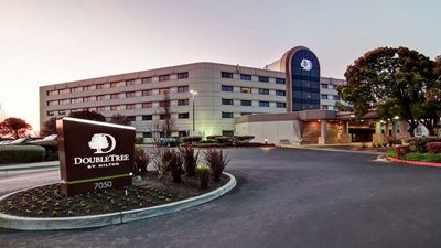 DoubleTree Pleasanton at the Club