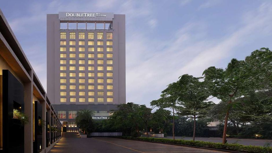 DoubleTree by Hilton Pune - Chinchwad Exterior