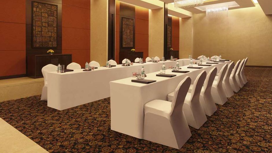 DoubleTree by Hilton Pune - Chinchwad Meeting