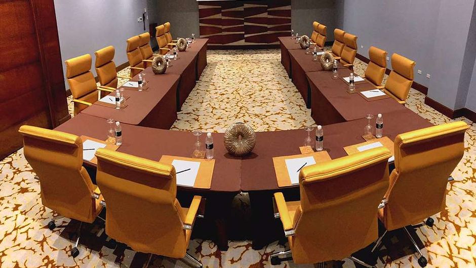 Waldorf Astoria Panama Meeting