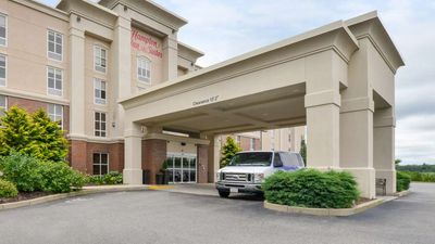 Hampton Inn & Suites Plymouth