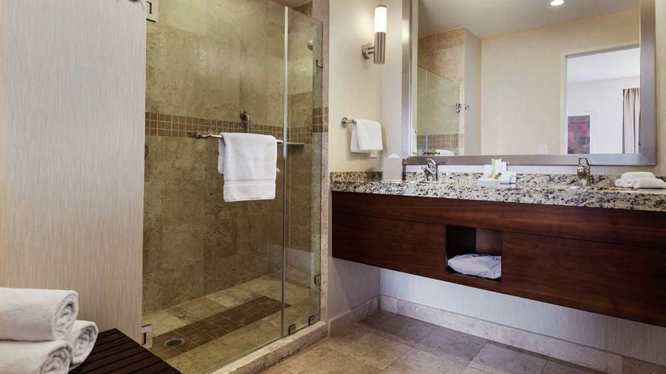 Hilton Garden Inn Queretaro Room