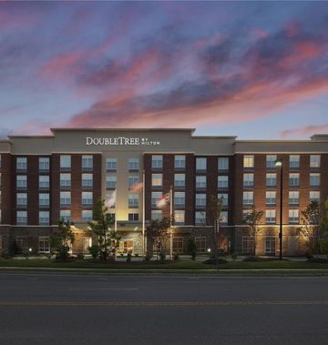 DoubleTree by Hilton Raleigh-Cary