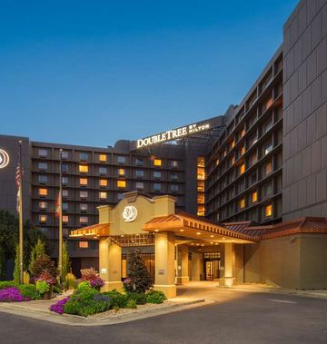 DoubleTree by Hilton Hotel Denver